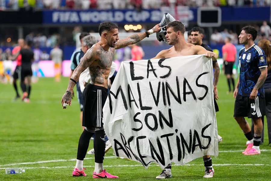 UK urges FIFA to investigate Argentina over Falklands banner at World Cup