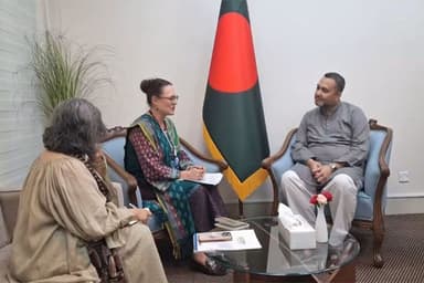 Bangladesh, IOM stress safe migration for women's jobs abroad