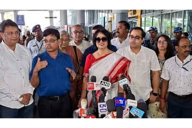 Taslima Nasrin returns to Kolkata after 2 decades
