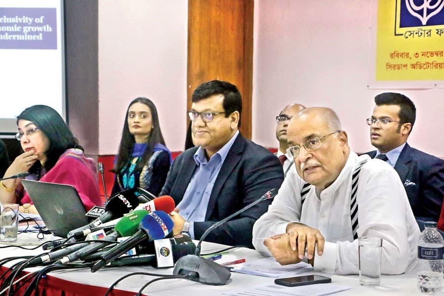 Economy thriving on 'mega projects'