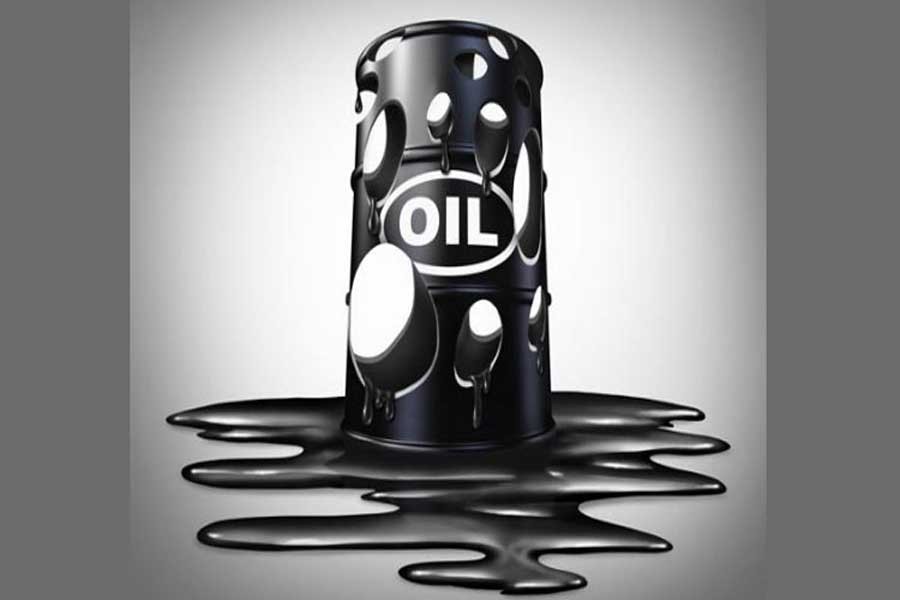 Oil rises as US crude stocks drop