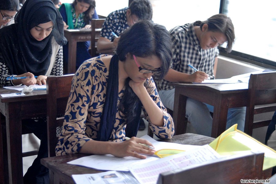 A total of 29,311 candidates appeared at the admission test against 1,250 seats under the unit. (Photo- Focus Bangla)