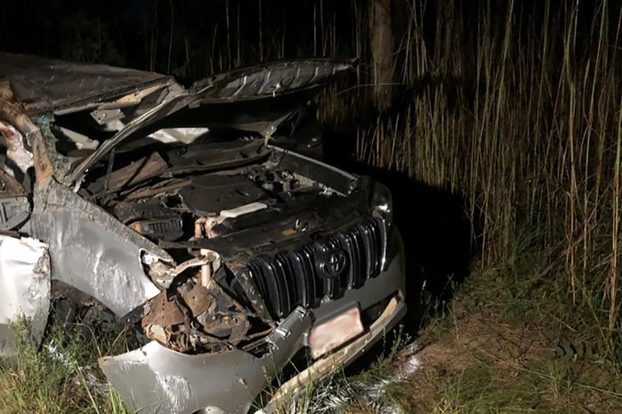 Australia car crash leaves three dead