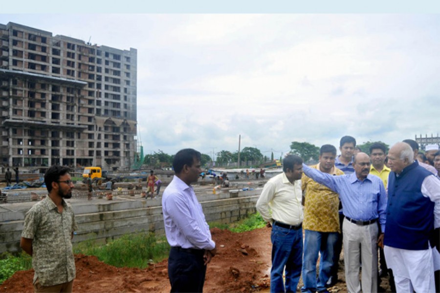 Govt building 2,600 flats for poor, mid-income people