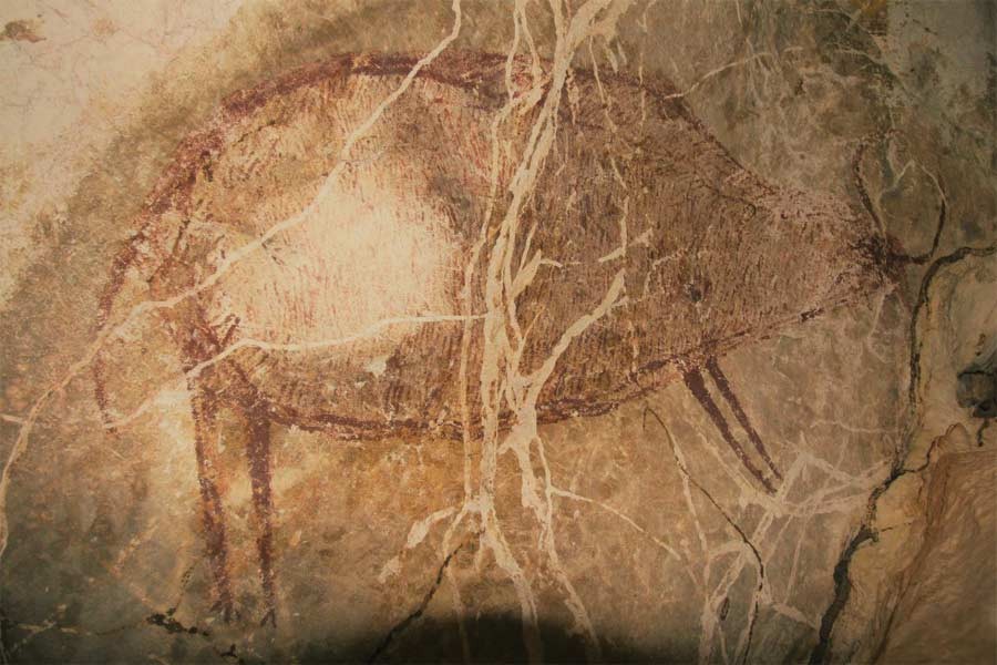 Cave paintings at East Kalimantan, Borneo, Indonesia, have been dated at 40,000 thousand years ago.      