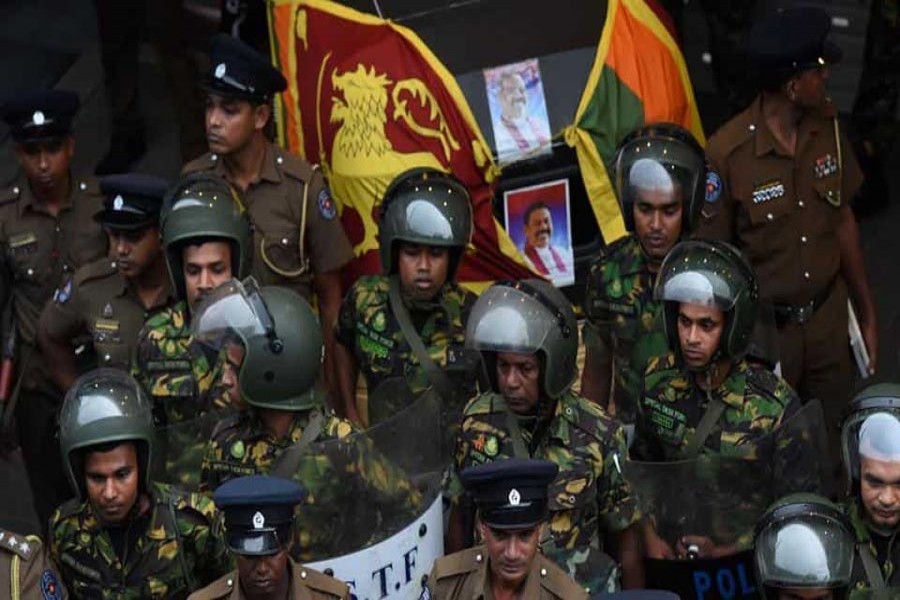IMF delays Sri Lanka's loan discussion on political crisis