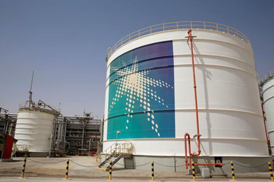 An Aramco oil tank is seen at the Production facility at Saudi Aramco's Shaybah oilfield in the Empty Quarter, Saudi Arabia, May 22, 2018. Reuters/Files