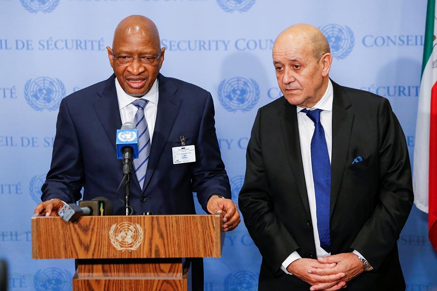 Soumeylou Boubeye Maiga, Prime Minister of the Republic of Mali (L) speaks to media next to Jean-Yves Le Drian, Minister for Europe and Foreign Affairs of France at UN headquarters in New York, US on March 29, 2019 — Reuters/Files