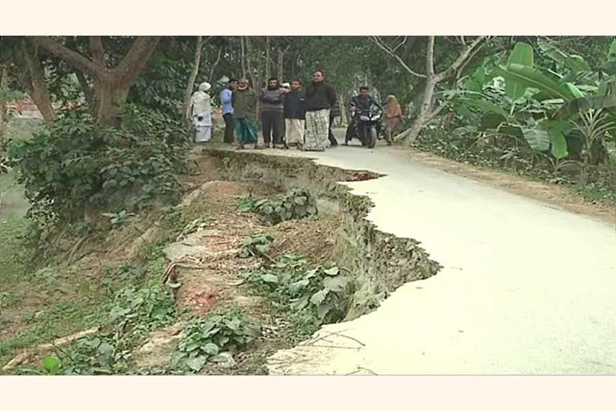 The dilapidated road in the Faridpur municipal area which collapsed into a canal around two years ago — FE Photo