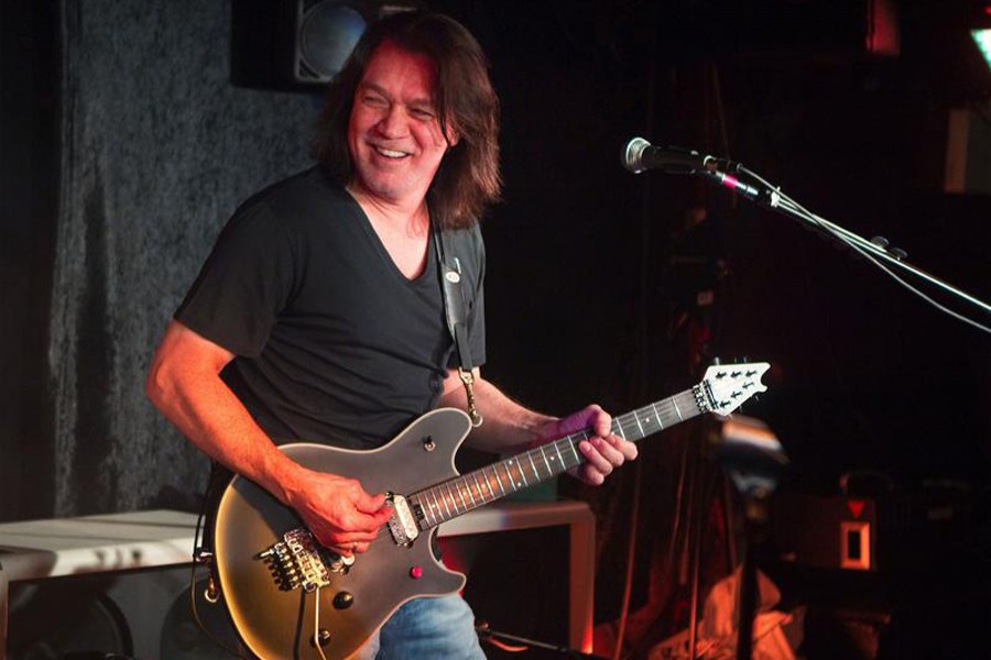 Guitarist Eddie Van Halen performs during a private Van Halen show to announce the band's upcoming tour at Cafe Wha? in New York on January 5, 2012 — Reuters/Files