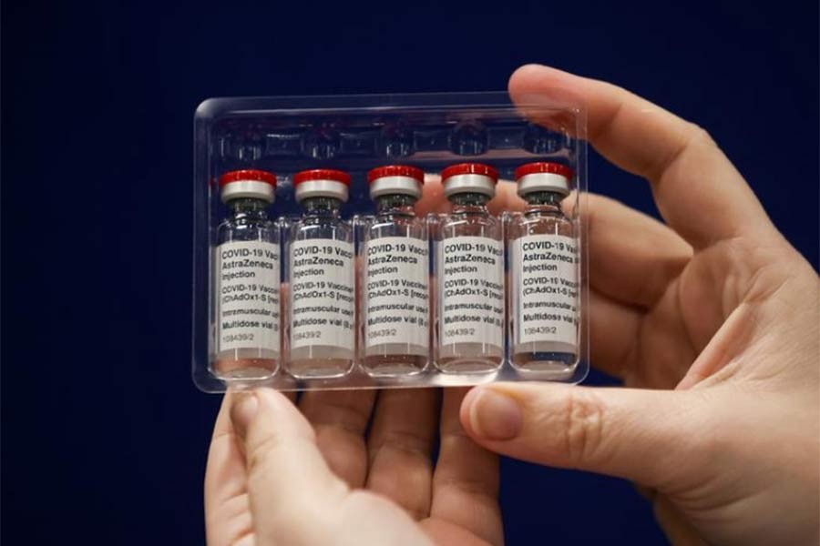 Study suggests Pfizer, Oxford vaccines highly effective against coronavirus