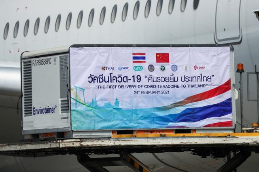 A container with Sinovac coronavirus disease (Covid-19) vaccines is unloaded from a plane at Bangkok's Suvarnabhumi International Airport, in Bangkok, Thailand February 24, 2021. REUTERS/Athit Perawongmetha