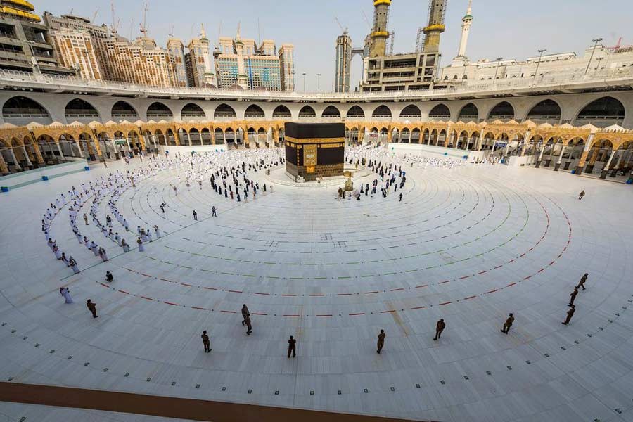 Saudi Arabia considers barring overseas Hajj pilgrims for second year