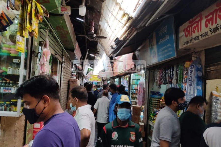 Dhaka gets busier as pandemic curbs wear off