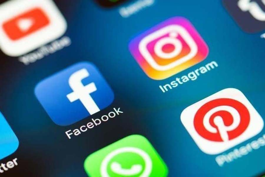 Facebook, Instagram, Whatsapp go down in major global outage