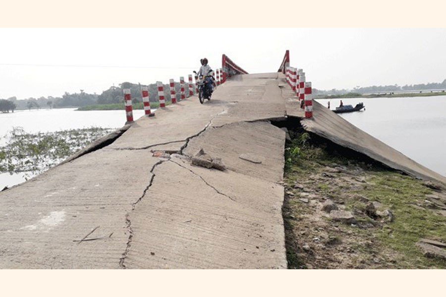 Approach to the Rajapur bridge in Jamalaganj in a dilapidated state — FE Photo