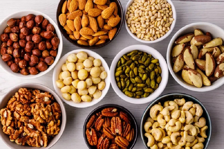 Consumption varieties of nuts