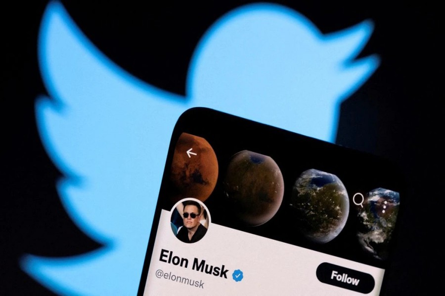 Musk seeks to put in less money in new Twitter deal financing, sources say