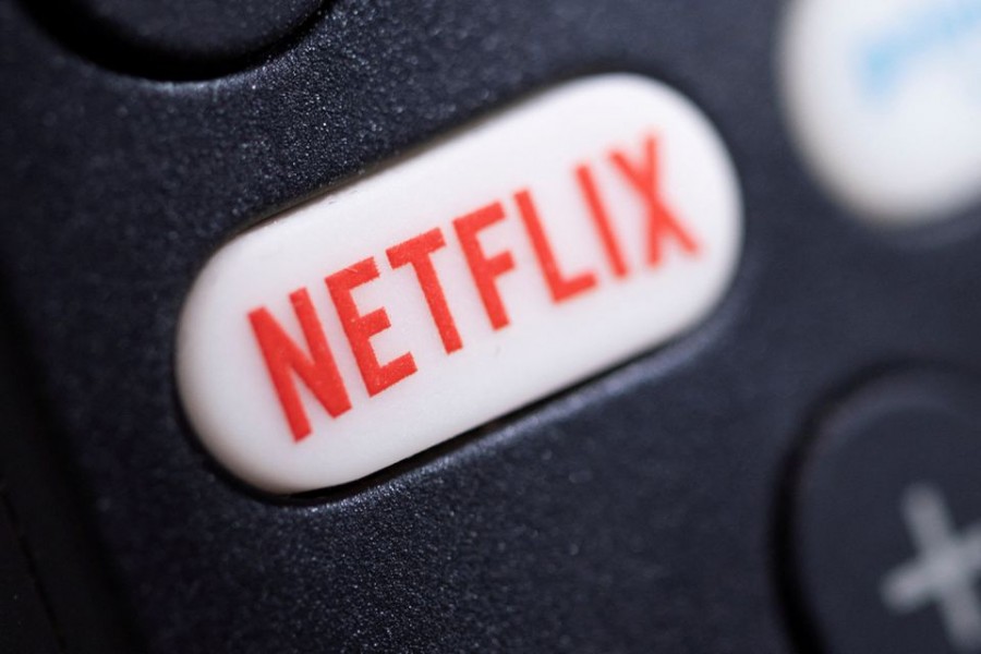 The Netflix logo is seen on a TV remote controller, in this illustration taken January 20, 2022. REUTERS/Dado Ruvic/Illustration