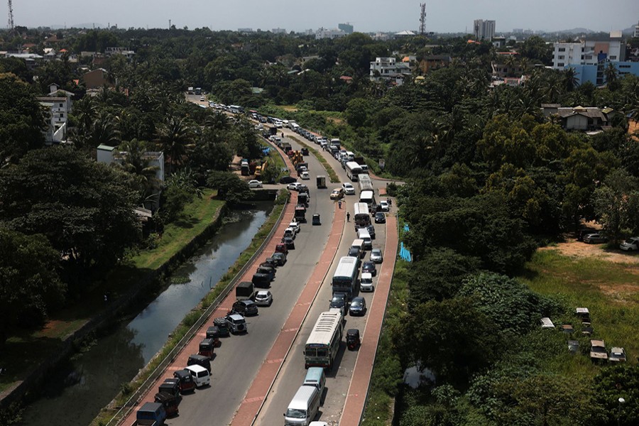 Diesel vehicles queue up in a long line to buy diesel due to a fuel shortage countrywide, amid the country's economic crisis, in Colombo, Sri Lanka on June 8, 2022 — Reuters photo