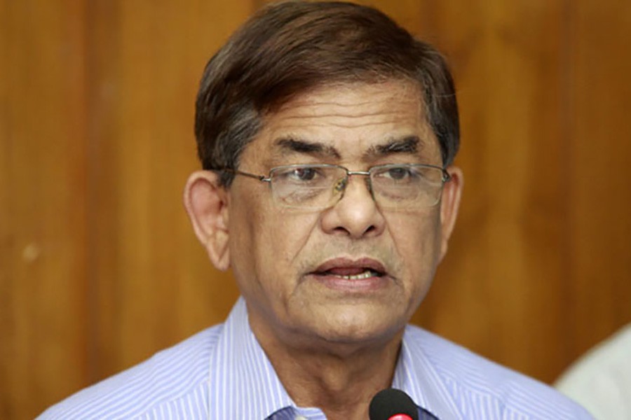 Credible election not possible if Awami League stays power, says Fakhrul