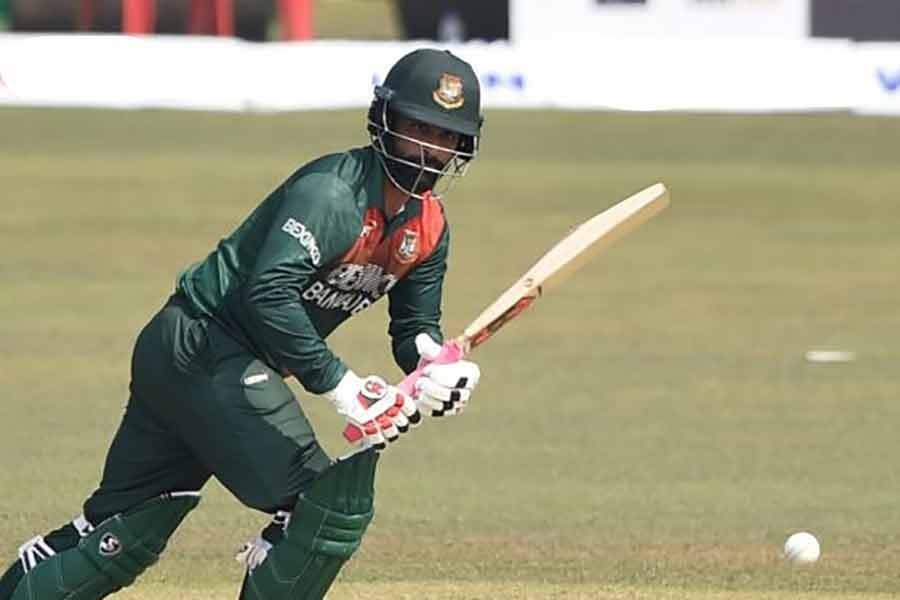 Bangladesh set target of 305