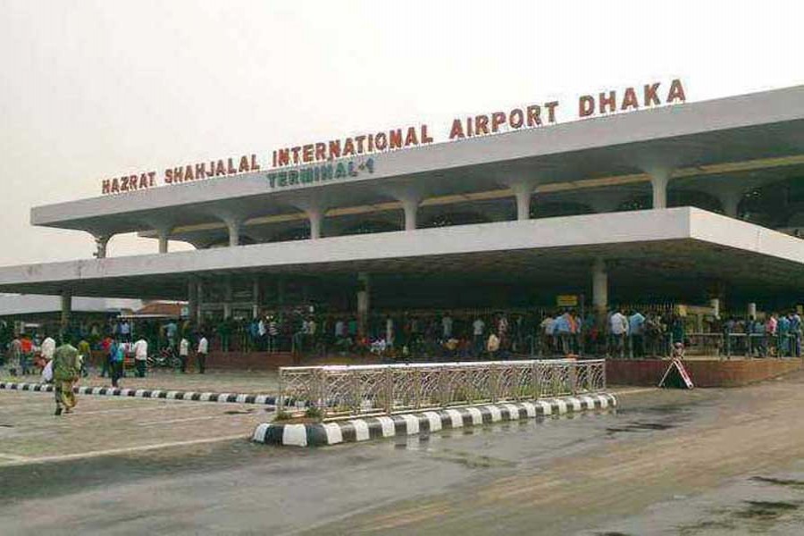 Travellers advised to arrive at Dhaka airport early due to congestion