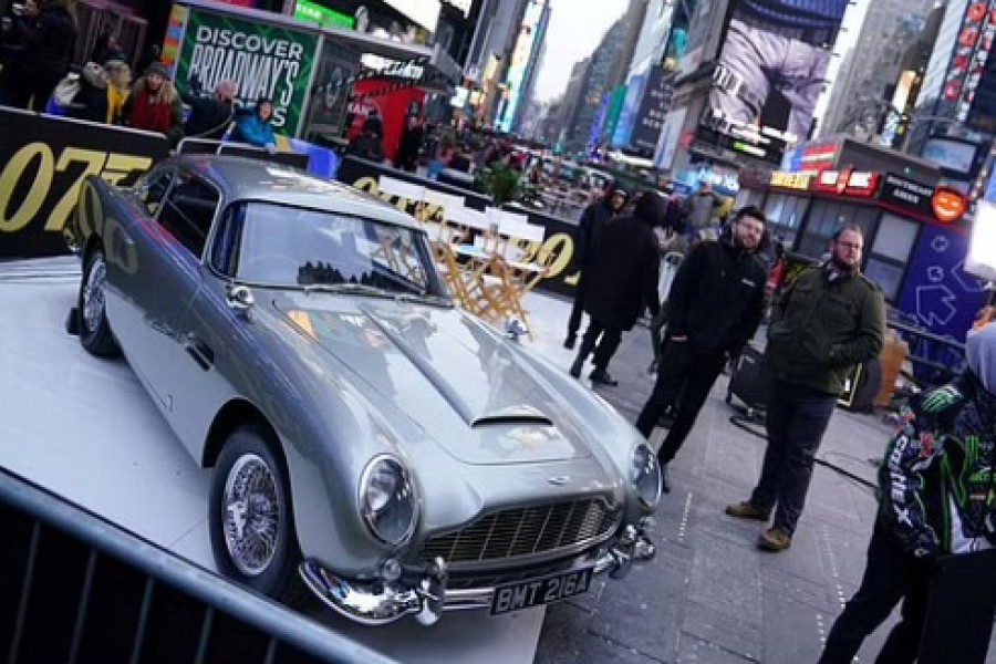 An Aston Martin DB5 is pictured during a promotional appearance on TV in Times Square for the new James Bond movie "No Time to Die" in the Manhattan borough of New York City, New York, US, December 4, 2019. REUTERS/Carlo Allegri