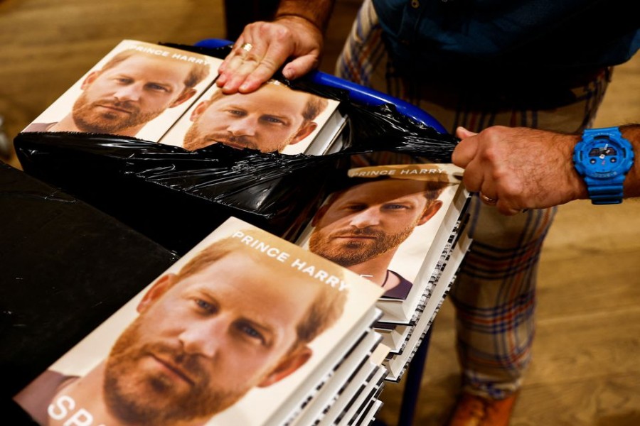 A staff member unpacks copies of Britain's Prince Harry's autobiography 'Spare' at Waterstones bookstore, in London, Britain on January 10, 2023 — Reuters photo