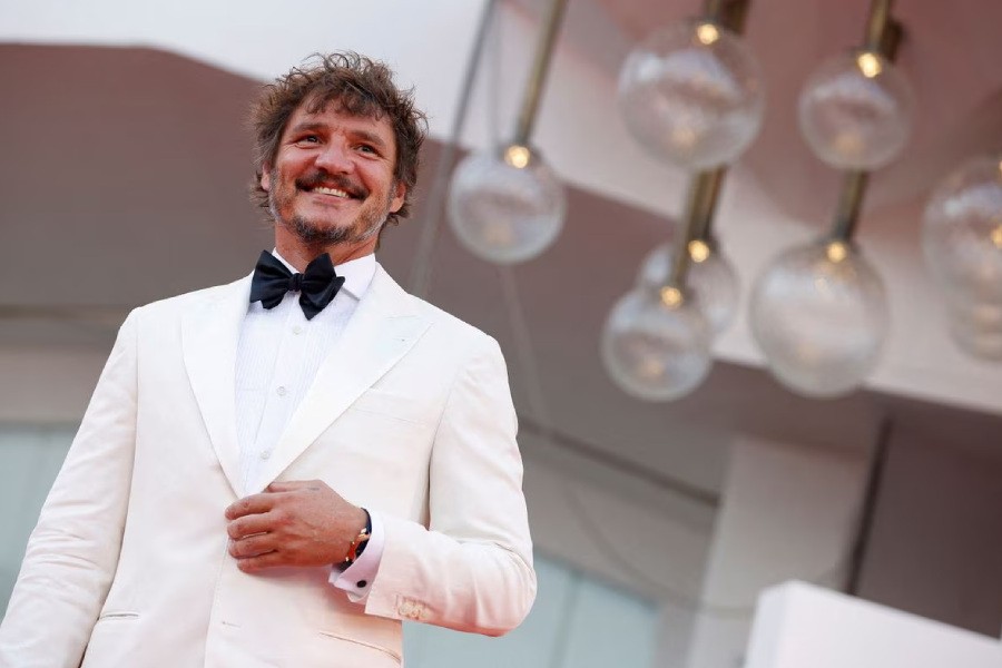 The 79th Venice Film Festival - Premiere screening of the film "Argentina, 1985" - Red Carpet Arrivals - Venice, Italy, September 3, 2022. Actor Pedro Pascal poses. REUTERS/Guglielmo Mangiapane