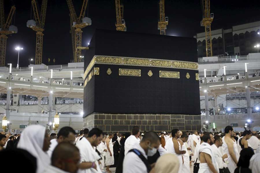 Saudi Arabia reduces Umrah insurance cost for foreign pilgrims by 63pc