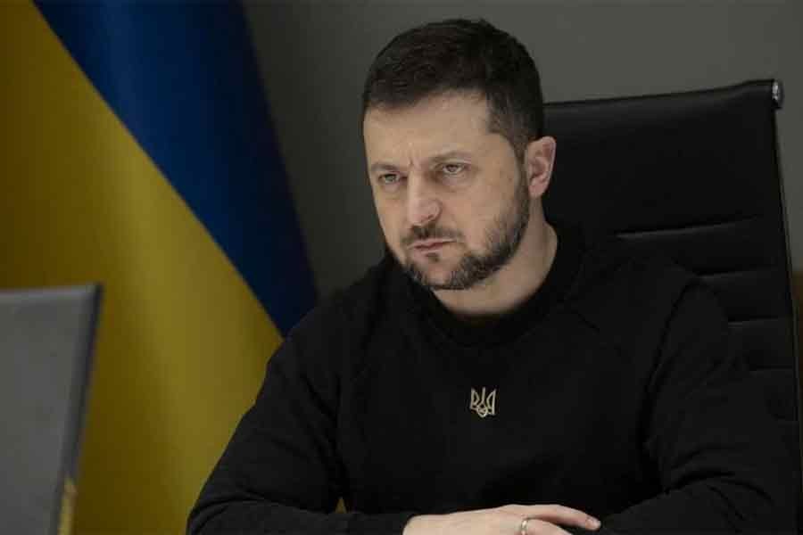 Zelensky heads to London, wins promises of new military aid