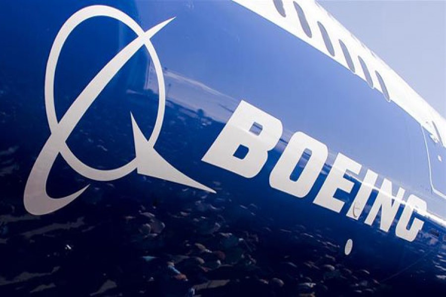 Boeing merging its financing arm with commercial airplanes unit