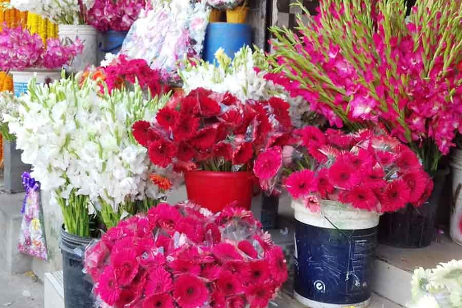 ‘Revenue from flower sales likely to cross Tk 3.0 billion this month’