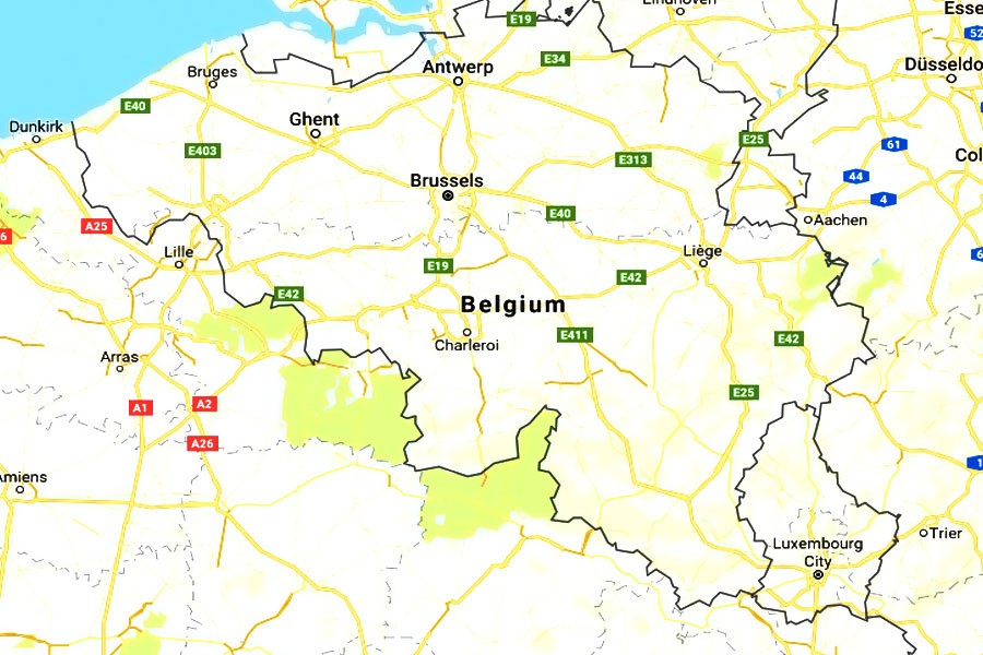 Train mows down railway workers in Belgium
