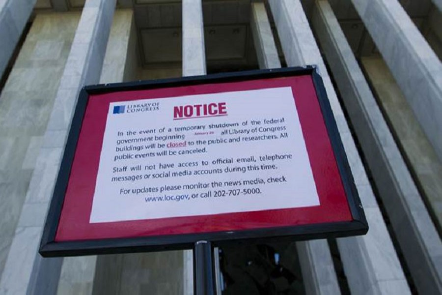 A closure sign stands outside of the Library of Congress in Washington on Saturday. Photo: AP