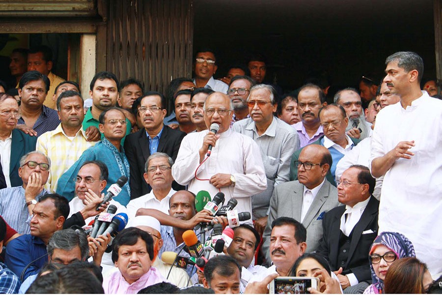 BNP senior leader Khandaker Mosharraf Hossain speaks at a sit-in programme in front of its Nayapaltan central office in Dhaka on Tuesday. - Focus Bangla photo