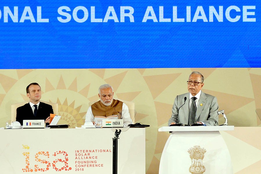 President Md Abdul Hamid addresses the Founding Conference of the International Solar Alliance in the Indian capital of New Delhi on Sunday. -Focus Bangla Photo