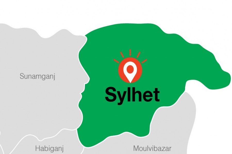 Student dies falling off rooftop in Sylhet