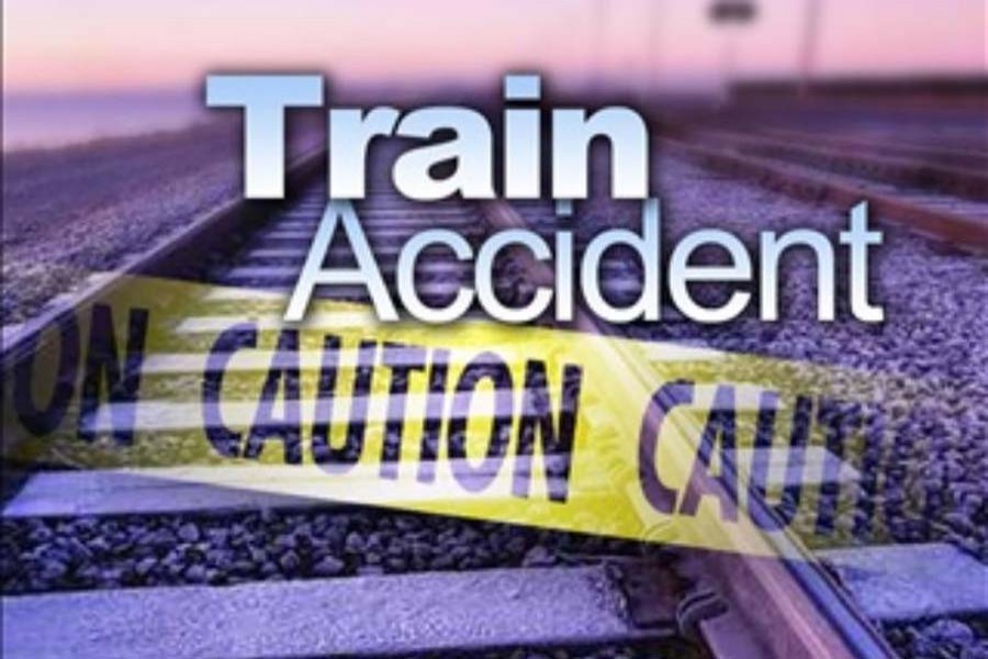 Train runs over, kills man in Ctg
