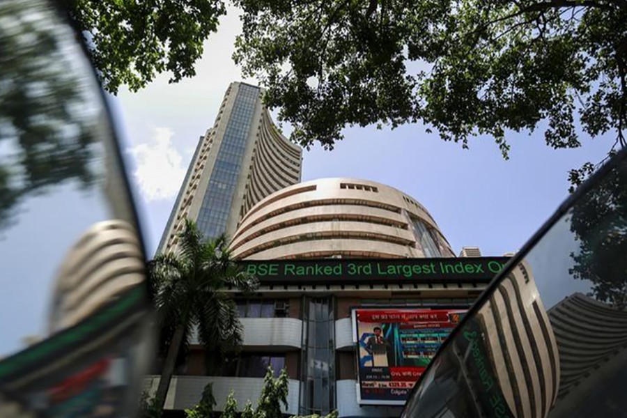 Indian shares edge up on hopes of share buyback