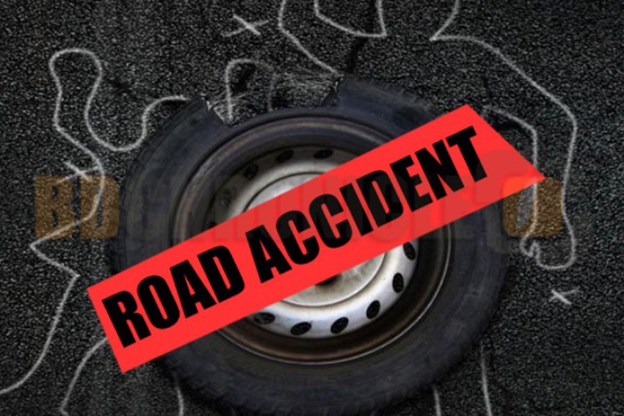 Driver dies in Bogura road crash