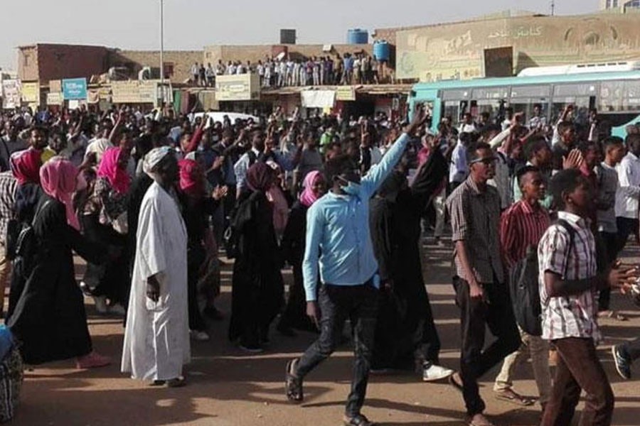 Cities across Sudan have been shaken by five days of protests over price rises, shortages of basic commodities and a cash crisis - Internet Photo