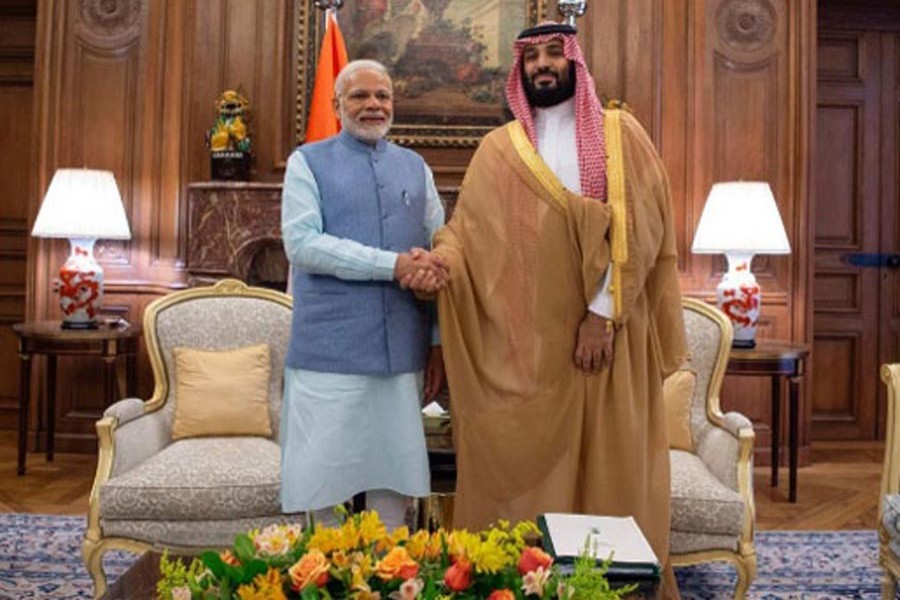 A file photo showing Indian Prime Minister Narendra Modi shaking hands with Saudi Arabia's Crown Prince Mohammed bin Salman  in Buenos Aires, Argentina recently	— Reuters