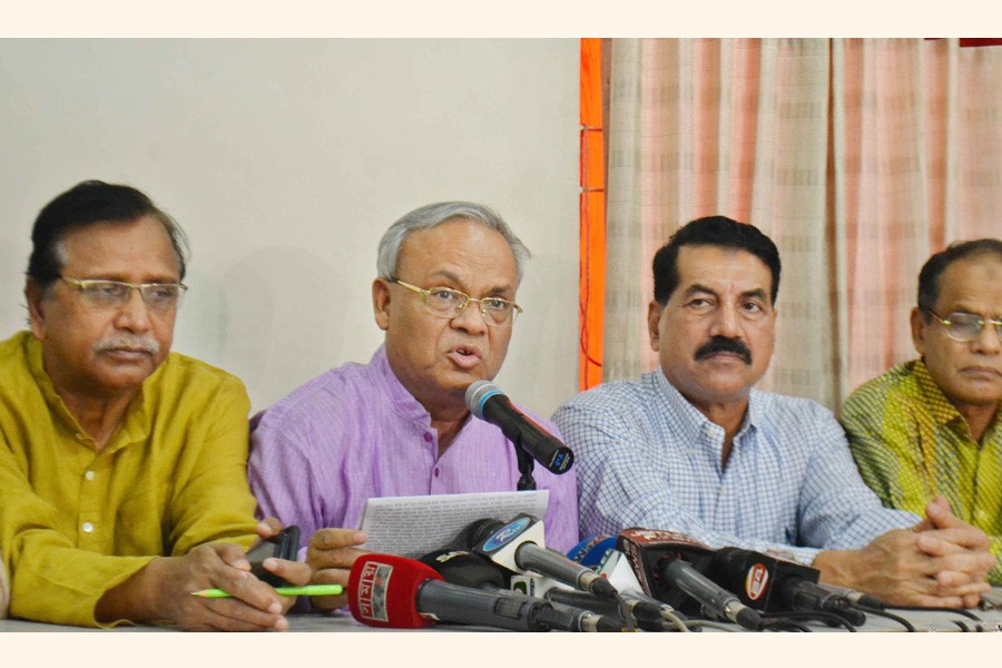 BNP senior joint secretary general Ruhul Kabir Rizvi speaking at a press conference at the party's Nayapaltan central office in the city on Thursday 	— Focus Bangla