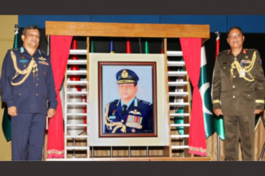 Air chief inducted to ‘DSCSC Hall of Fame’