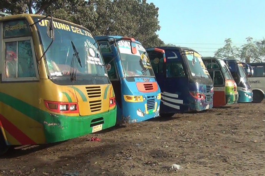 Indefinite transport strike begins in eight northern dists