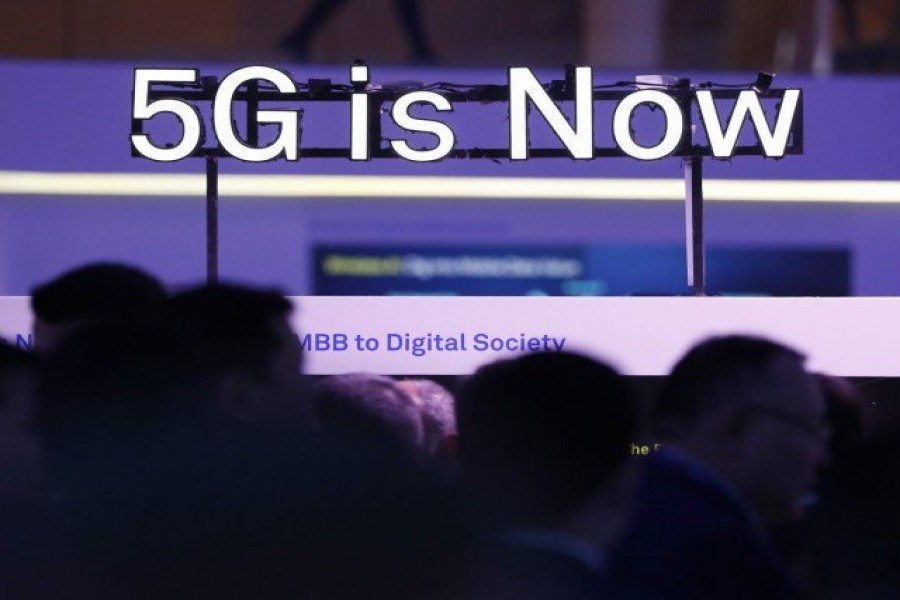 Huawei to build Russia’s 5G network, China grants licences in domestic market