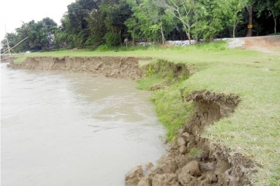 River erosion and displacement: How to address the twin issues
