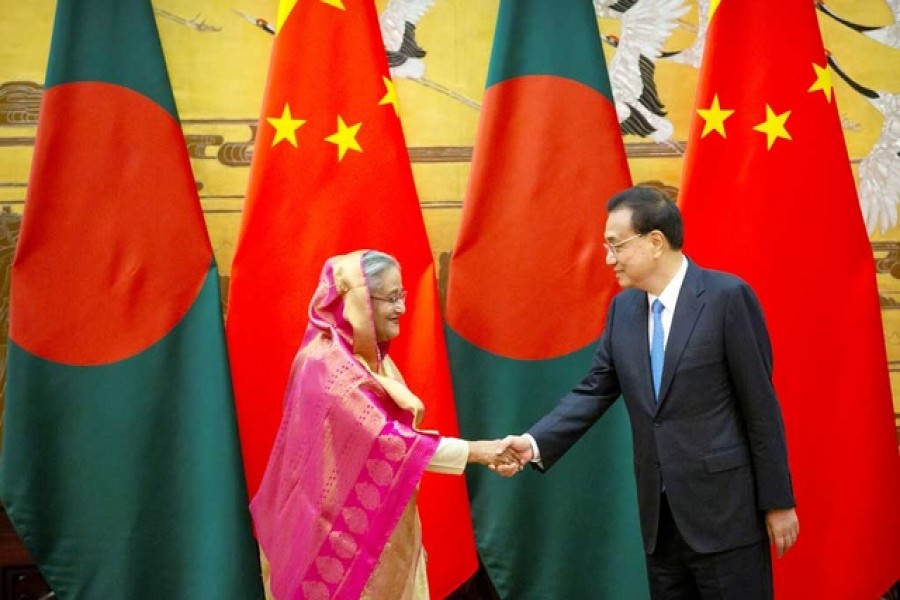 Hasina meets Li Keqiang in bilateral meeting